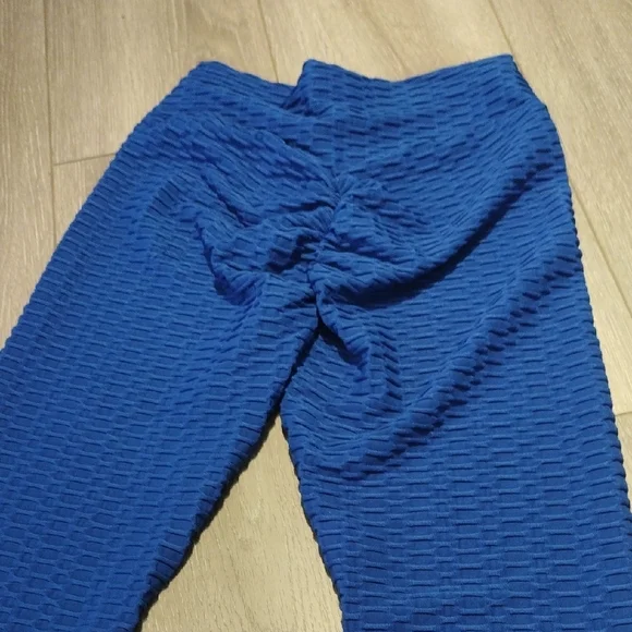 SHEIN Blue Textured Leggings - Picture 4 of 10